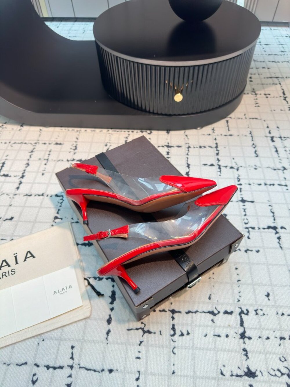 ALAÏA High Love Heels - Picture 4 of 7